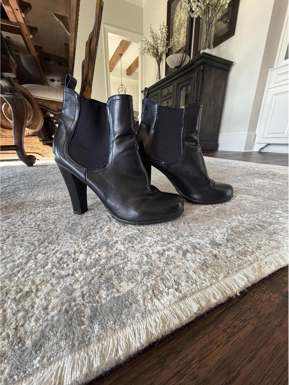 Studio Paolo | Women's Black Leather Ankle Boots | Size 8 | 1103